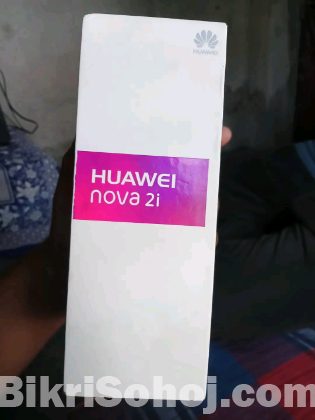 Huawei nova 2i